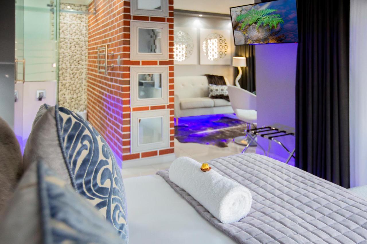 Wilderness Waters Boutique Suites - Adults Only Extérieur photo