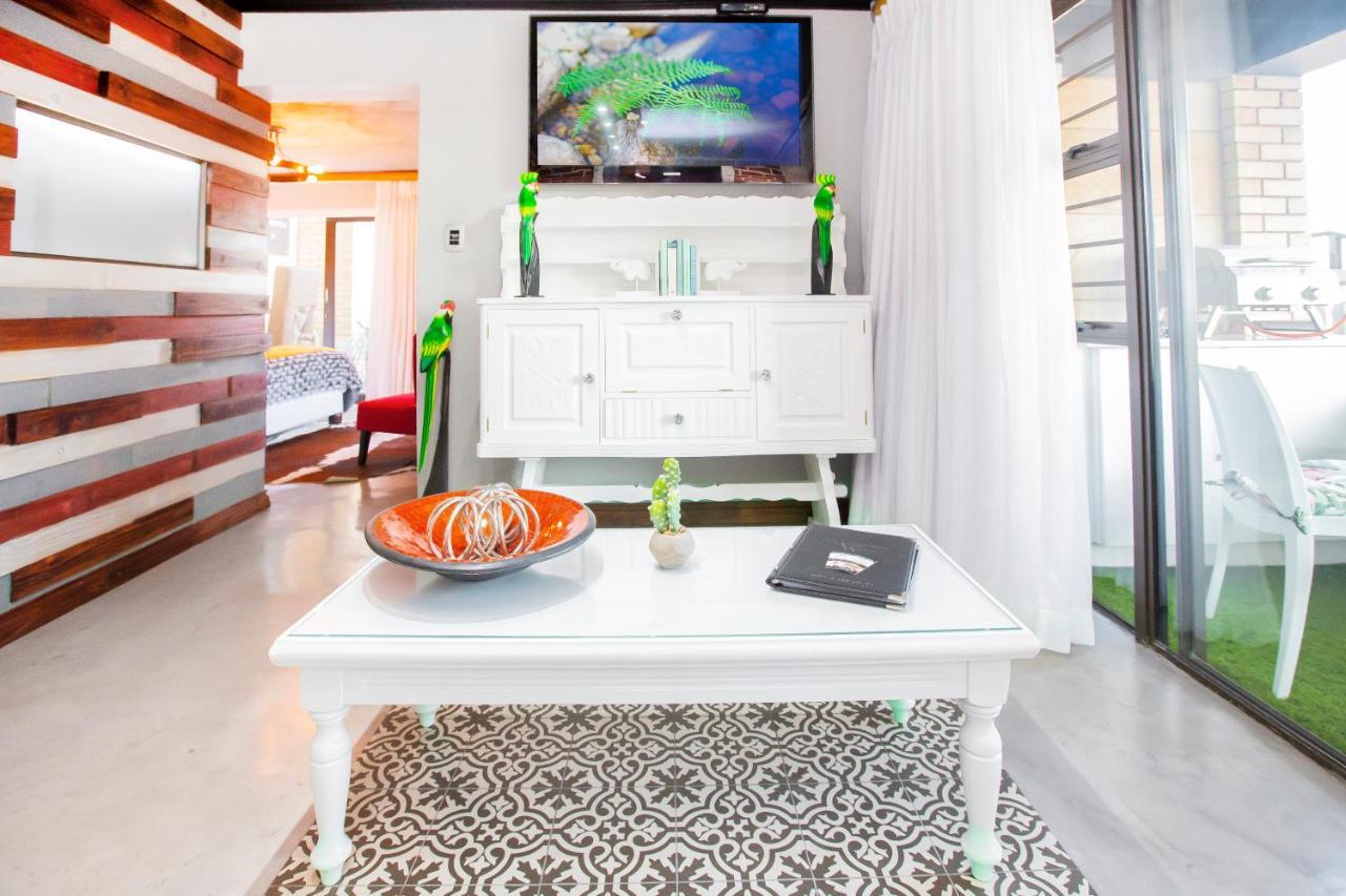 Wilderness Waters Boutique Suites - Adults Only Extérieur photo