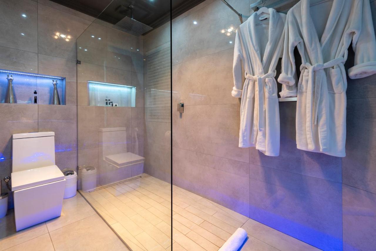 Wilderness Waters Boutique Suites - Adults Only Extérieur photo