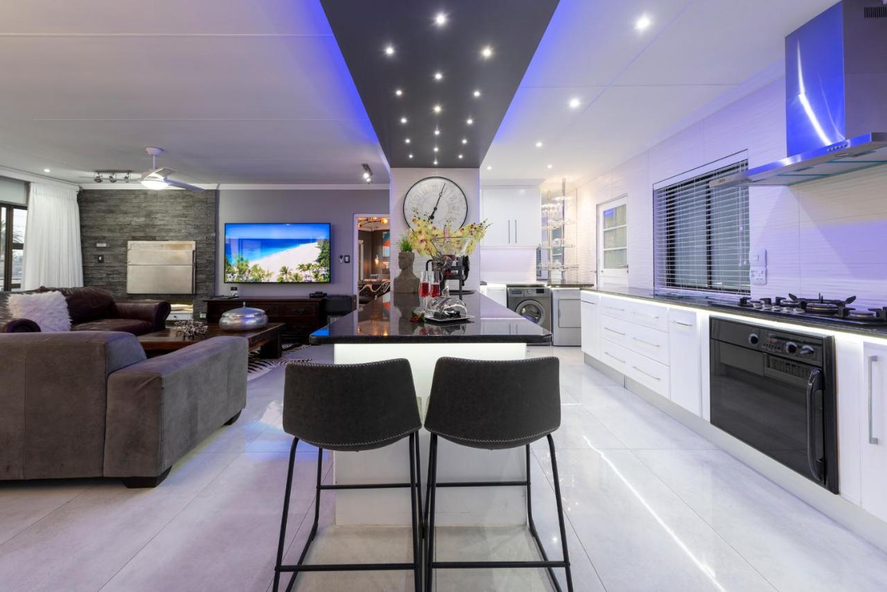 Wilderness Waters Boutique Suites - Adults Only Extérieur photo